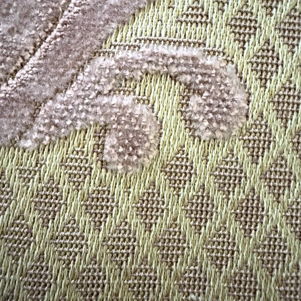 Vintage Upholstery Fabric Scrap Lot 4.5 lbs Tapestry Brocade Floral Swatches